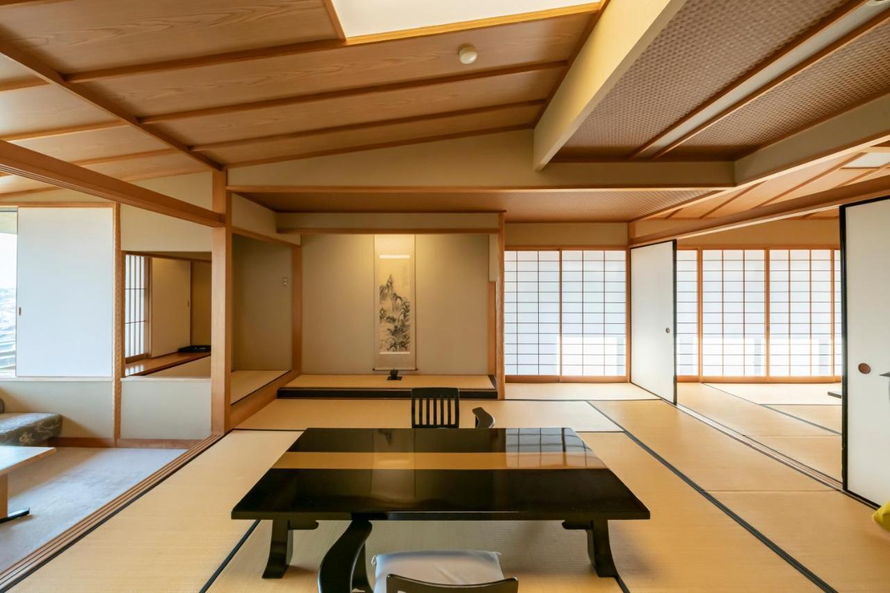 Tokiwa Hotel Kofu  Exterior photo