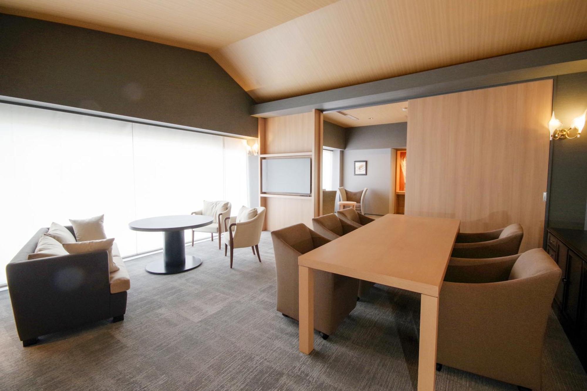 Tokiwa Hotel Kofu  Exterior photo