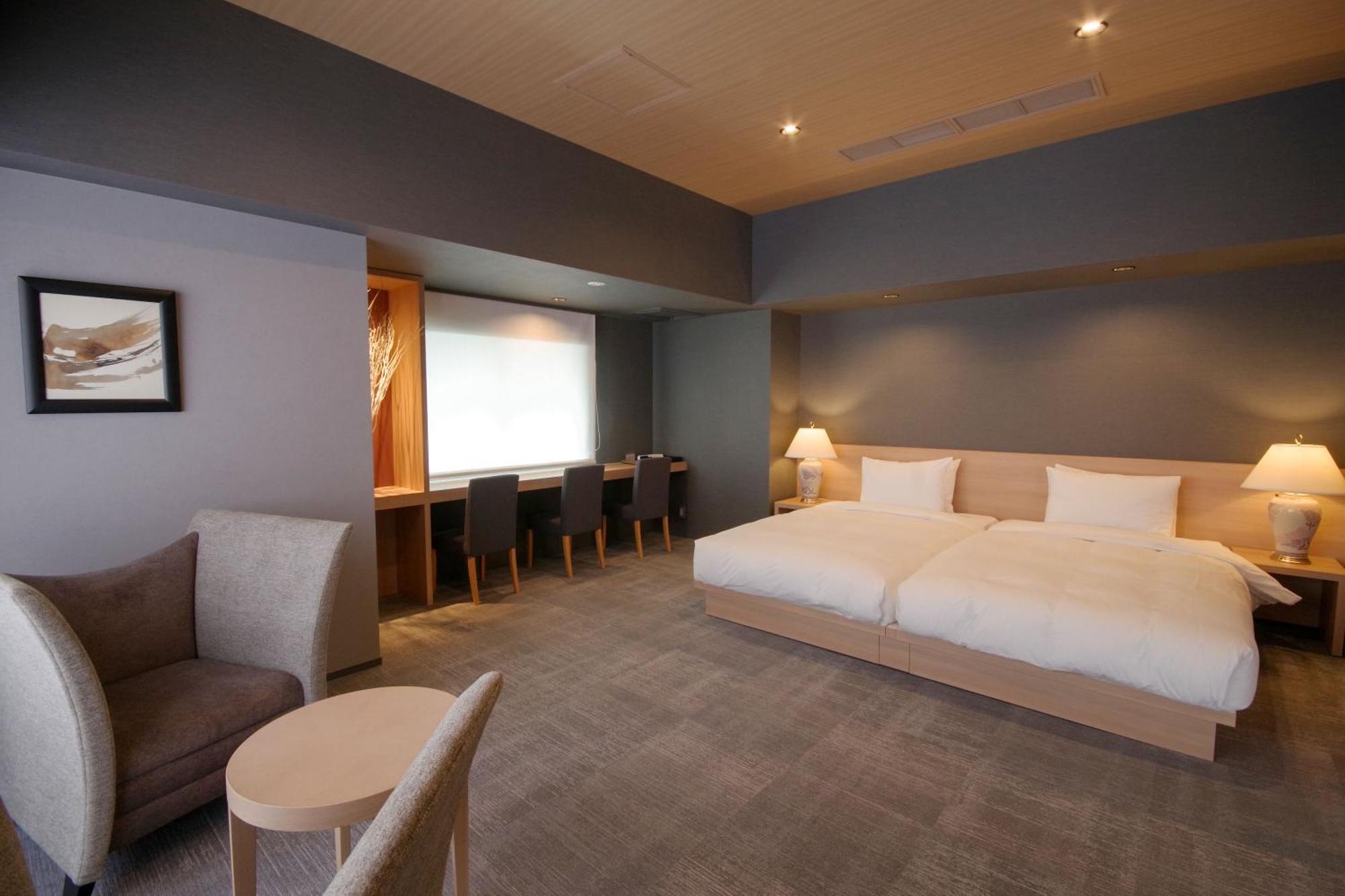 Tokiwa Hotel Kofu  Exterior photo